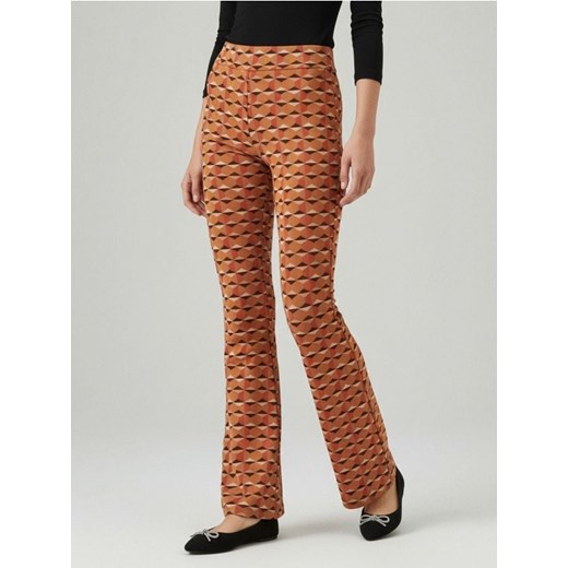 Sinsay - Legginsy flare ze wzorem geometrycznym - wielobarwny ze sklepu Sinsay w kategorii Spodnie damskie - zdjęcie 187559404