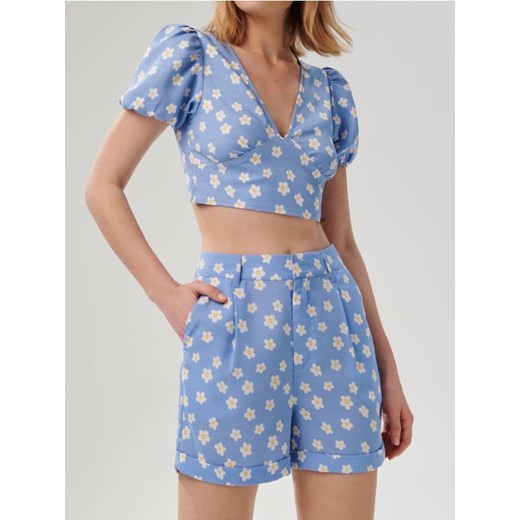 Sinsay - Szorty ze wzorem w kwiaty - wielobarwny ze sklepu Sinsay w kategorii Szorty - zdjęcie 187559410