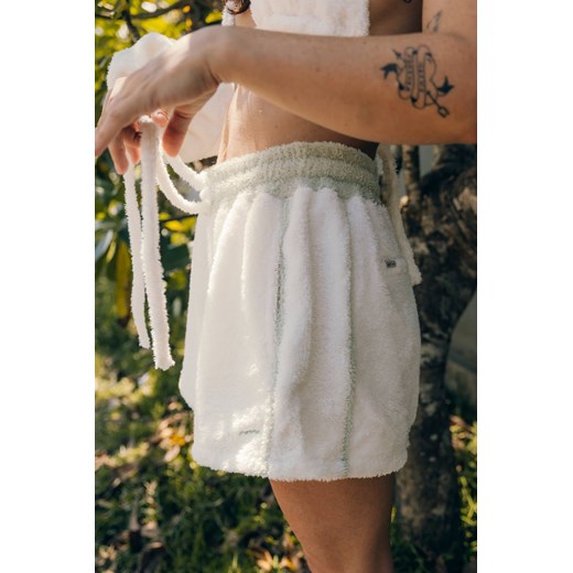 Frotte Shorts - Vintage White ze sklepu Surf Inc w kategorii Szorty - zdjęcie 187566232