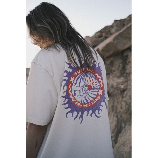 Promised Land Tee - Super Natural ze sklepu Surf Inc w kategorii Bluzki damskie - zdjęcie 187566500