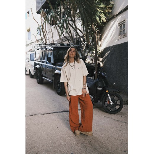 Textured Loose Pants - Terra ze sklepu Surf Inc w kategorii Spodnie damskie - zdjęcie 187567182