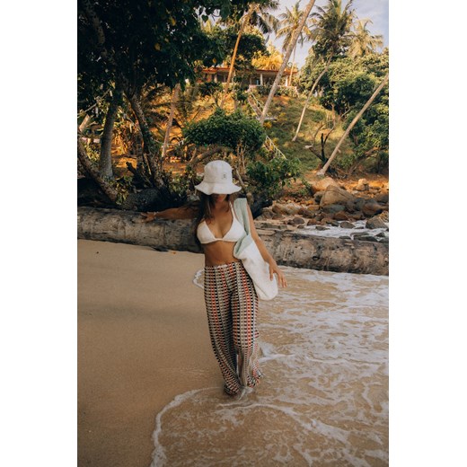 Frotte Bucket - Vintage White ze sklepu Surf Inc w kategorii Kapelusze damskie - zdjęcie 187567293