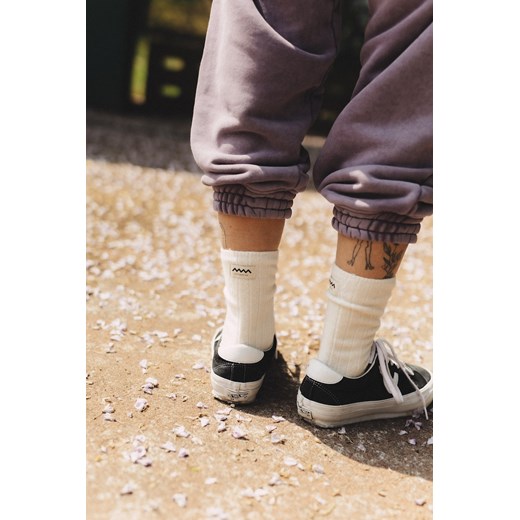 Just Pleasure Wool Socks - Vintage White ze sklepu Surf Inc w kategorii Skarpetki damskie - zdjęcie 187567490