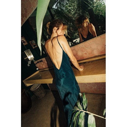 Twisted Ankle Dress - Petrol ze sklepu Surf Inc w kategorii Sukienki - zdjęcie 187569243