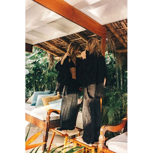 Bali Party Shirt - Space Black ze sklepu Surf Inc w kategorii Koszule damskie - zdjęcie 187569650