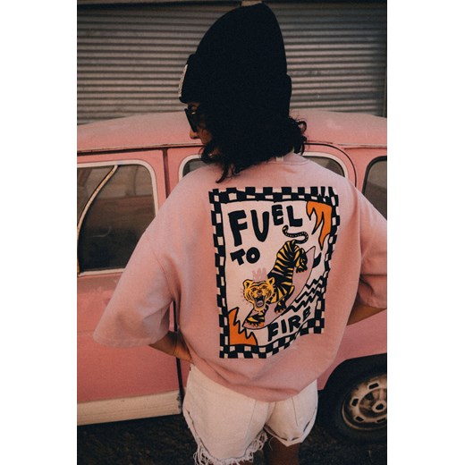 Fuel To Fire Tee - Pink Kush ze sklepu Surf Inc w kategorii Bluzki damskie - zdjęcie 187569811