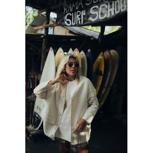 Cottage Oversized Jacket - Vintage White ze sklepu Surf Inc w kategorii Kurtki damskie - zdjęcie 187570122
