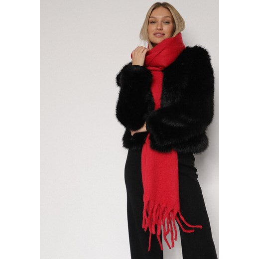 Czerwony Szalik z Frędzlami  Owedarria ze sklepu born2be.pl w kategorii Szaliki i chusty damskie - zdjęcie 187580181