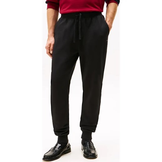 Tommy Hilfiger Spodnie dresowe Essential | Regular Fit ze sklepu Gomez Fashion Store w kategorii Spodnie męskie - zdjęcie 187581894