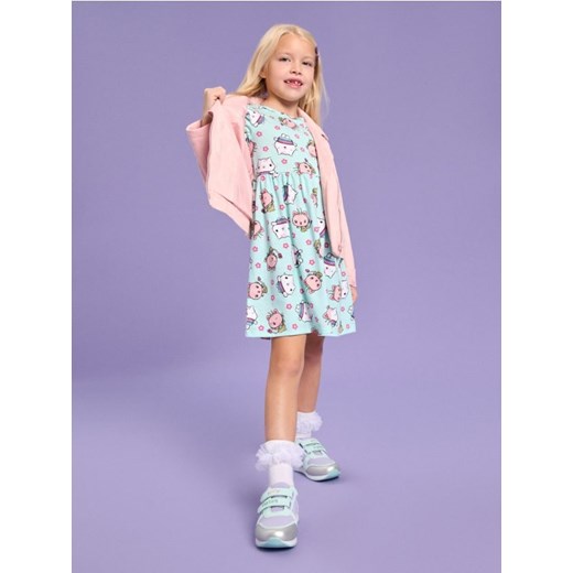 Sinsay - Sukienka dresowa Gabby's Dollhouse - zielony ze sklepu Sinsay w kategorii Sukienki dziewczęce - zdjęcie 187582961