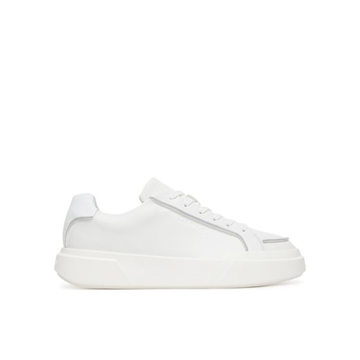 Sneakersy Calvin Klein Chunky Cupsole Lace Up Lth Pinch YM0YM01454 Biały ze sklepu eobuwie.pl w kategorii Buty sportowe męskie - zdjęcie 187584691