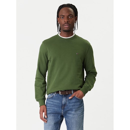Tommy Hilfiger Bluza Essential MW0MW37237 Zielony Regular Fit ze sklepu MODIVO w kategorii Bluzy męskie - zdjęcie 187585322