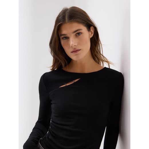 Reserved - Bluzka z ozdobnym detalem - czarny ze sklepu Reserved w kategorii Bluzki damskie - zdjęcie 187596343
