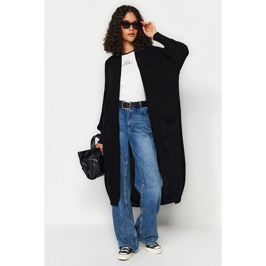 trendyol Kardigan w kolorze czarnym ze sklepu Limango Polska w kategorii Swetry damskie - zdjęcie 187603372