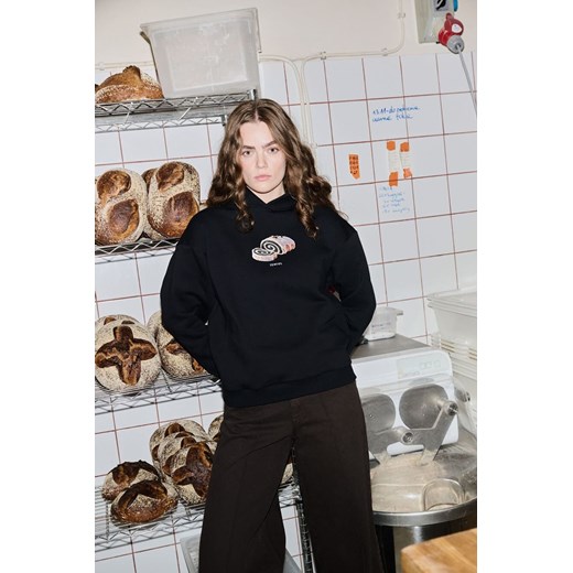 BLUZA DAMSKA POPPY-SEED CAKE WINTER BLACK ze sklepu Jemiol w kategorii Bluzy damskie - zdjęcie 187604263