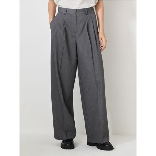 Sinsay - Eleganckie spodnie w kant - szary ze sklepu Sinsay w kategorii Spodnie damskie - zdjęcie 187610112