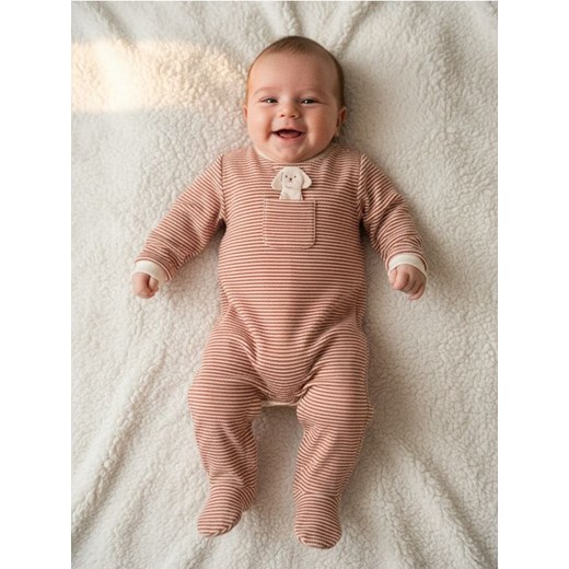 Sinsay - Pajacyk w paski z kieszenią - kremowy ze sklepu Sinsay w kategorii Odzież dla niemowląt - zdjęcie 187615320