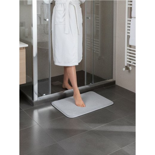 Sinsay - Dywanik łazienkowy - szary ze sklepu Sinsay w kategorii Dywaniki łazienkowe - zdjęcie 187615411