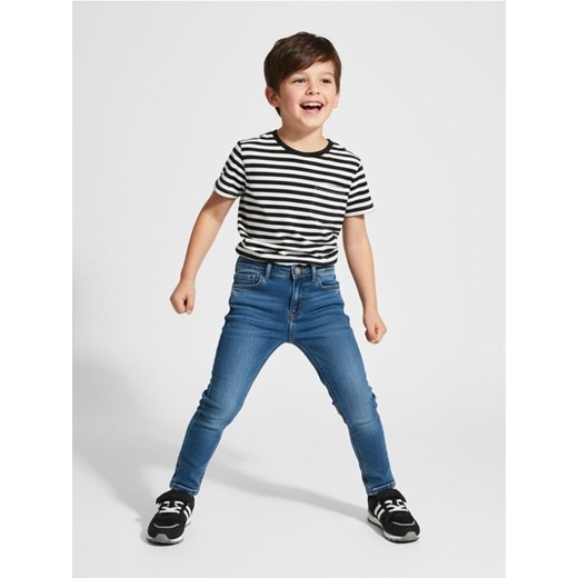 Sinsay - Jeansy skinny - indigo jeans ze sklepu Sinsay w kategorii Spodnie chłopięce - zdjęcie 187615463