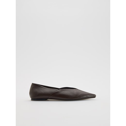 Reserved - Skórzane baleriny - bordowy ze sklepu Reserved w kategorii Balerinki - zdjęcie 187616541