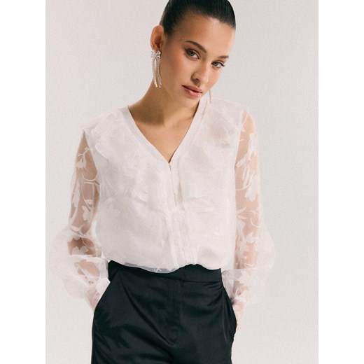 Mohito - Bluzka z ozdobnymi rękawami - biały ze sklepu Mohito w kategorii Bluzki damskie - zdjęcie 187631513