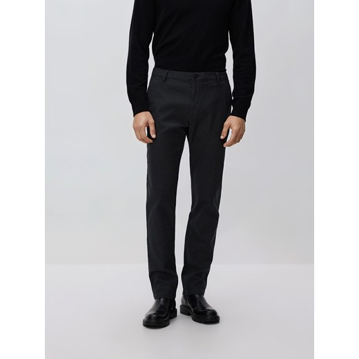 Reserved - Spodnie chino slim fit - czarny ze sklepu Reserved w kategorii Spodnie męskie - zdjęcie 187632984