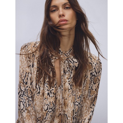 Reserved - Bluzka w zwierzęcy wzór - wielobarwny ze sklepu Reserved w kategorii Bluzki damskie - zdjęcie 187633910