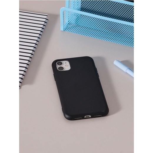 Sinsay - Etui iPhone 13/14 - czarny Sinsay One Size Sinsay