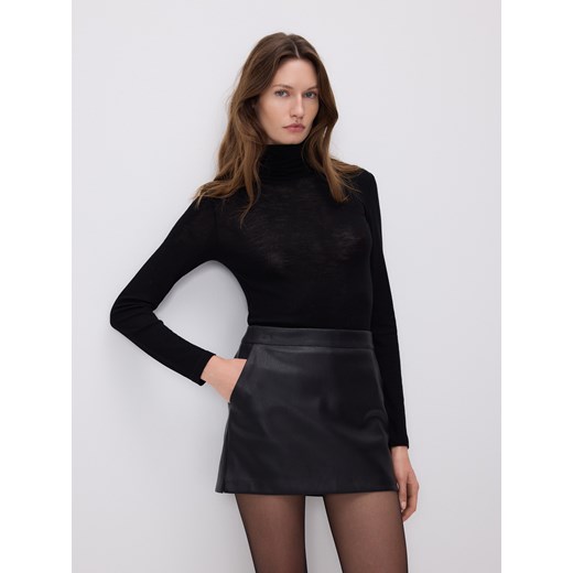 Reserved - Spódnico-szorty z imitacji skóry - czarny ze sklepu Reserved w kategorii Spódnice - zdjęcie 187635822