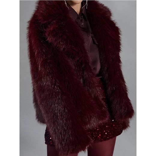 Sinsay - Płaszcz z imitacji futra - bordowy Sinsay M Sinsay