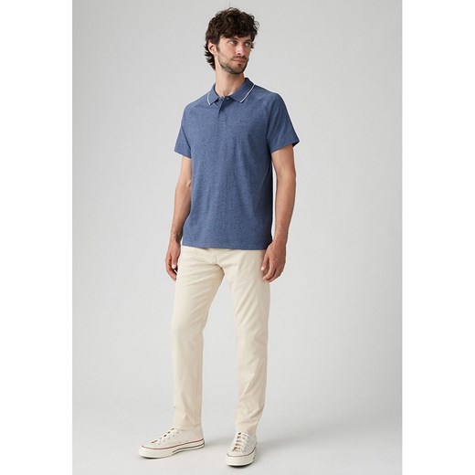 Levi&apos;s Spodnie chino w kolorze kremowym ze sklepu Limango Polska w kategorii Spodnie męskie - zdjęcie 187639572