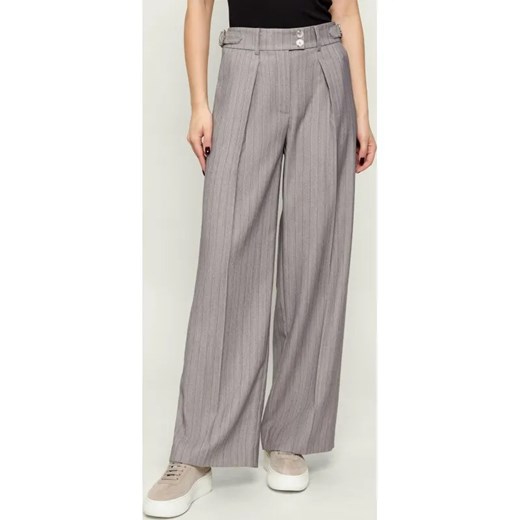 Patrizia Pepe Spodnie | Relaxed fit ze sklepu Gomez Fashion Store w kategorii Spodnie damskie - zdjęcie 187644523