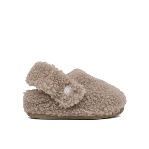 Crocs Kapcie Toddler Classic Cozzzy Slipper 210857 Beżowy ze sklepu MODIVO w kategorii Kapcie dziecięce - zdjęcie 187646453