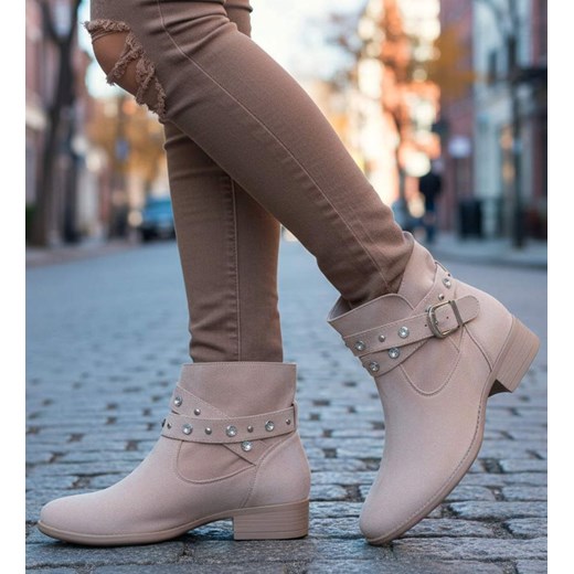 Zamszowe botki damskie beżowe /K3-3 18552 W222/ ze sklepu Pantofelek24.pl w kategorii Botki - zdjęcie 187648203