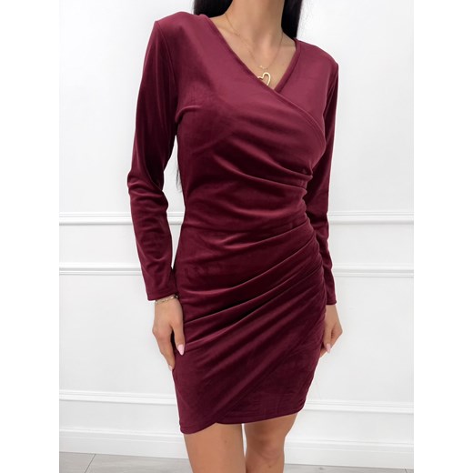 Bordowa Welurowa Sukienka z Marszczeniem ze sklepu ModnaKiecka.pl w kategorii Sukienki - zdjęcie 187651744