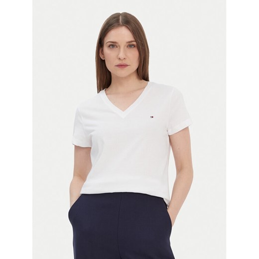 Tommy Hilfiger T-Shirt Heritage V-Neck Tee WW0WW24969 Biały Regular Fit ze sklepu MODIVO w kategorii Bluzki damskie - zdjęcie 187653660
