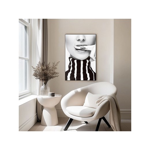 Orangewallz Druk artystyczny &quot;Lady Lips Shhh&quot; w ramce ze sklepu Limango Polska w kategorii Obrazy - zdjęcie 187660953