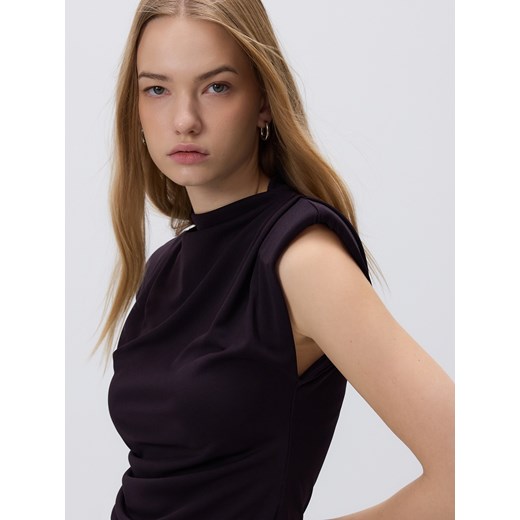Reserved - Bluzka z poduszkami na ramionach - ciemnofioletowy ze sklepu Reserved w kategorii Bluzki damskie - zdjęcie 187666333