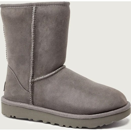 UGG Śniegowce W Classic Short II | zamsz ze sklepu Gomez Fashion Store w kategorii Śniegowce damskie - zdjęcie 187667902