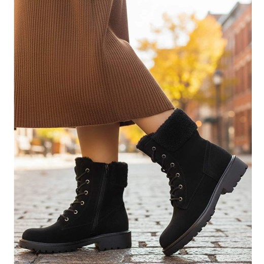 Czarne ocieplane botki workery sznurowane /A10-118576 W386/ ze sklepu Pantofelek24.pl w kategorii Workery damskie - zdjęcie 187669813