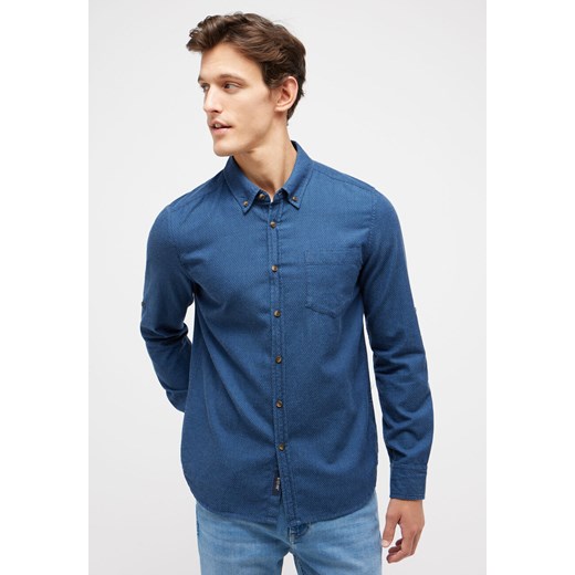 Męska Koszula MUSTANG Rawlins Dress Blues 1014766 5334 ze sklepu YouNeedit.pl w kategorii Koszule męskie - zdjęcie 187677750