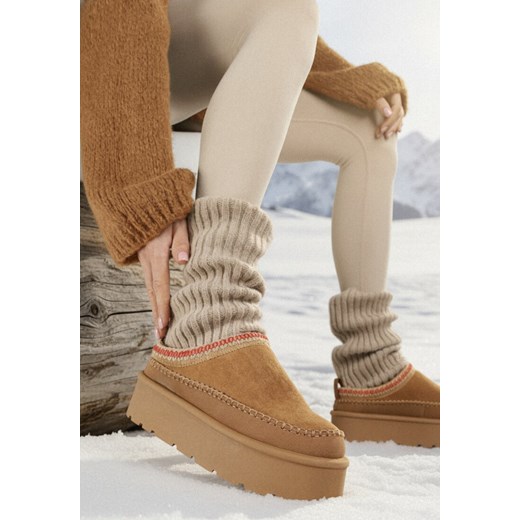 Jasnobrązowe Śniegowce Ocieplone na Platformie z Ozdobnym Wyszywaniem Reitenna ze sklepu born2be.pl w kategorii Śniegowce damskie - zdjęcie 187696693