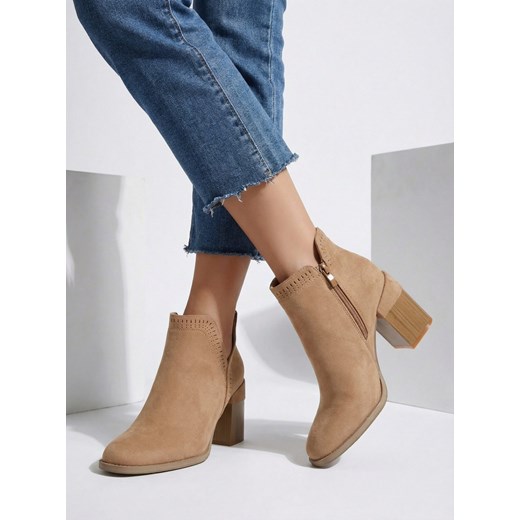Royalfashion Damskie botki na słupku Vettot ze sklepu royalfashion.pl w kategorii Botki - zdjęcie 187698841