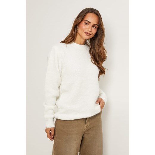 Soft Cashmere Sweter w kolorze kremowym Soft Cashmere 40/42 wyprzedaż Limango Polska