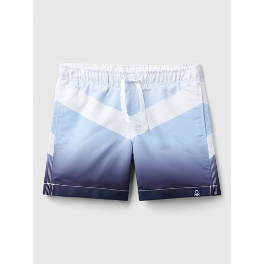 Benetton Szorty kąpielowe w kolorze niebieskim ze sklepu Limango Polska w kategorii Kąpielówki chłopięce - zdjęcie 187713753