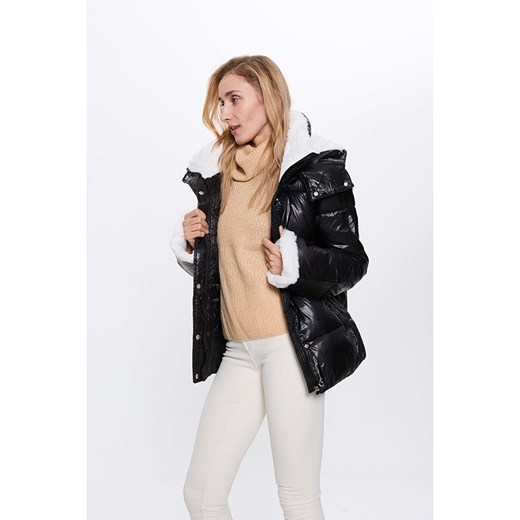 Bébé Kurtka zimowa w kolorze czarnym ze sklepu Limango Polska w kategorii Kurtki damskie - zdjęcie 187735772