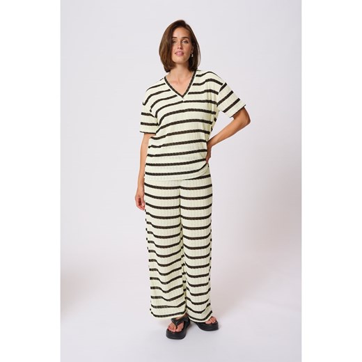 Kaffe Koszulka dzianinowa w kolorze kremowym ze sklepu Limango Polska w kategorii Bluzki damskie - zdjęcie 187742224