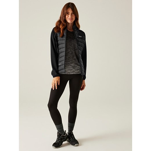 Regatta Kurtka hybrydowa &quot;Clumber V&quot; w kolorze czarnym Regatta 44 Limango Polska wyprzedaż