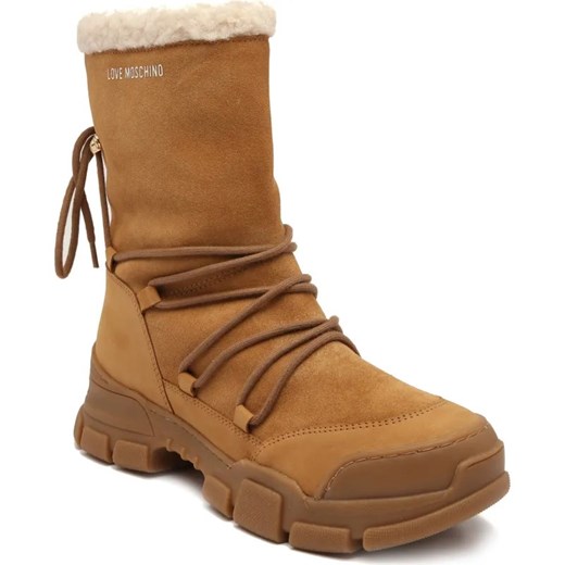 Love Moschino Śniegowce | zamsz | shearling ze sklepu Gomez Fashion Store w kategorii Botki - zdjęcie 187759283