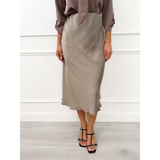 Cappuccino Satynowa Spódnica Midi ze sklepu ModnaKiecka.pl w kategorii Spódnice - zdjęcie 187766004